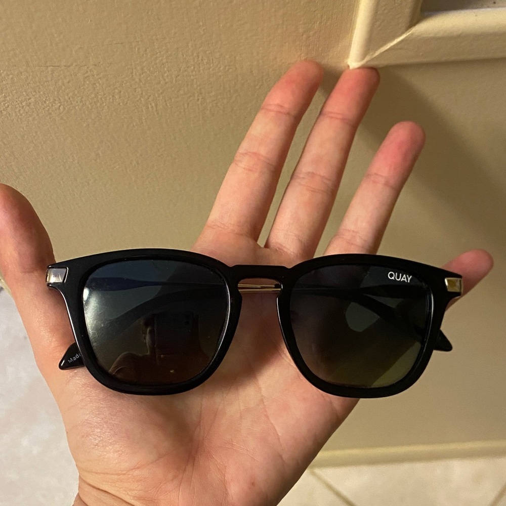 Quay Australia polarized sunglasses - Picture 2 of 4